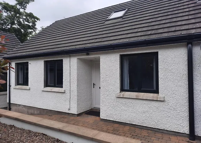 Cushendall Cottage, Moneyvart